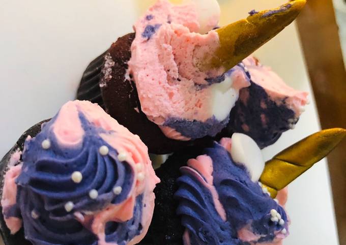 Recipe of Favorite Colourful mini myni moo cup cakes uni corn