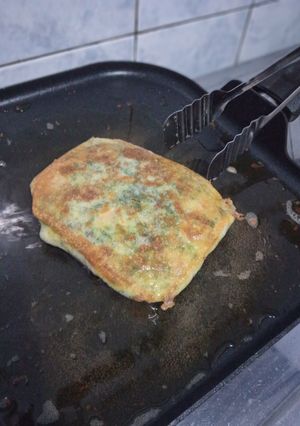 Foto resep Martabak Telur Bayam Sosis Homemade