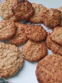 Una foto de Galletas de avena y plátano