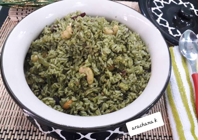 Palak paneer fried rice