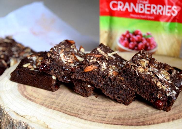 Cranberry Biscuit Brownies