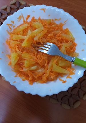 A picture of Carrot & Pineapple Salad.