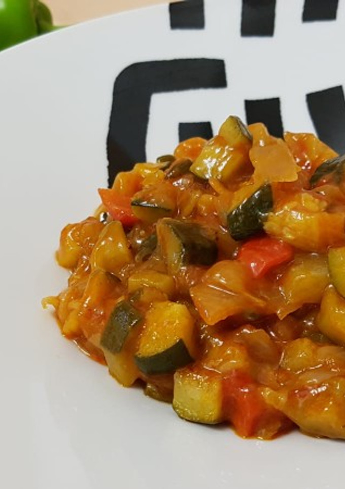 Una foto de Pisto extra rápido para principiantes (vegetariano)