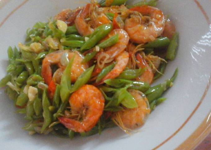 Tumis Udang Buncis dengan Bumbu Pedas