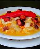 Sopa de col chino picante con chistorra
