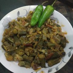 A picture of Achari bhindi.