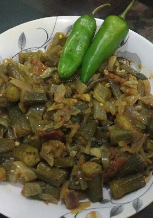 A picture of Achari bhindi.