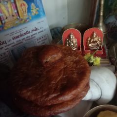 A picture of Adhirasam.