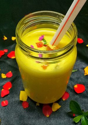 A picture of Mango lassi.