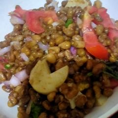A picture of Moong chat.