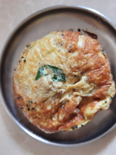 கடாய் ஆம்லேட் (Kadaai omelette recipe in tamil) செய்முறை முக்கிய புகைப்படம்
