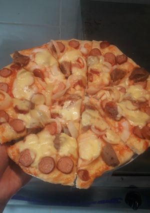 Foto resep Pizza Sosis dan Bakso