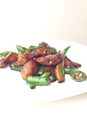 A picture of Pork With Green Chili Pepper In Soy Sauce.