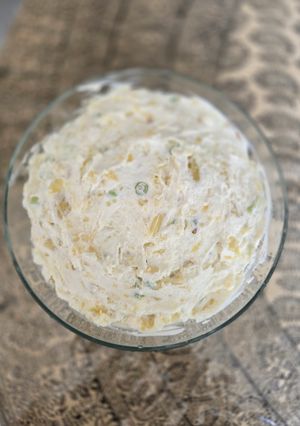 A picture of Creamy Potato & Scallion Spread.