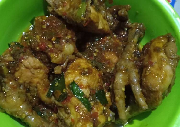 Ayam pedas 🔥menggoda selera