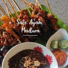 A picture of Sate Ayam Madura.