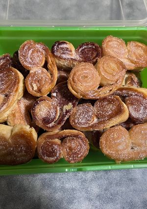 Una foto de Palmeritas con tapa de tarta