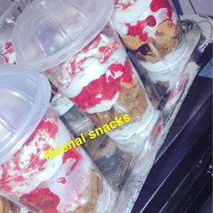 A picture of Cake parfait.