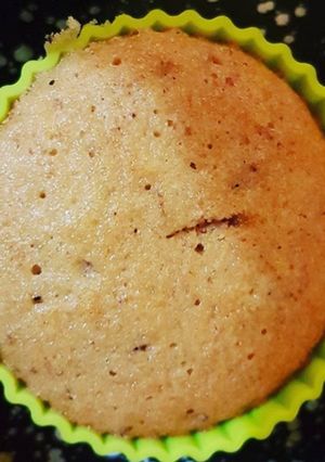 Una foto de Muffin de banana con harina integral y frutos secos