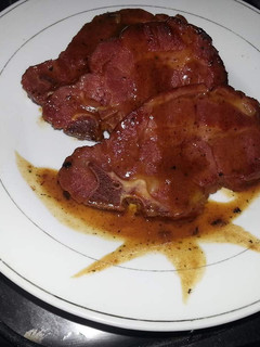 Una foto de Lomo de res salteado al horno en salsa gravy
