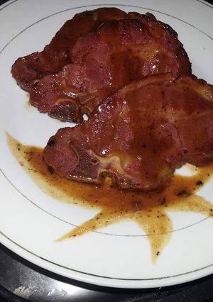 Una foto de Lomo de res salteado al horno en salsa gravy