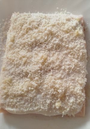 Una foto de Falsos Canelones individual de atún con salsa bechamel y sin horno