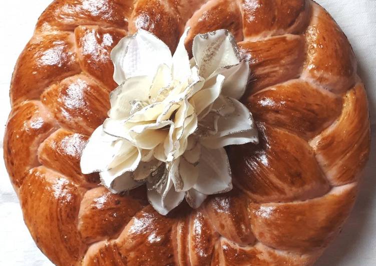 Recetta di Fatto in casa Ghirlanda di Natale alla barbabietola