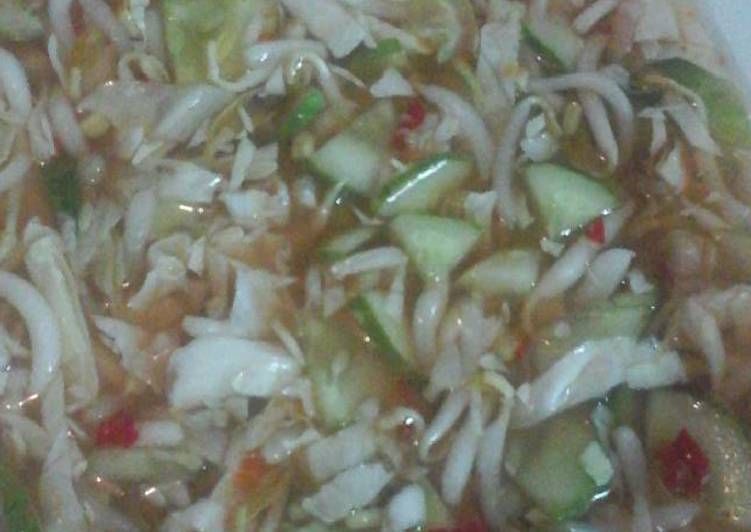 Asinan sayur