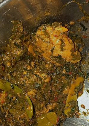 A picture of Chicken Palak.