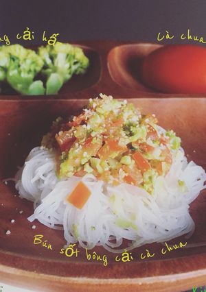 Hình của món Bún Sốt Bông Cải - Cà Chua.