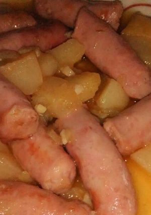 Foto principal de Salchichas de pollo con patatas