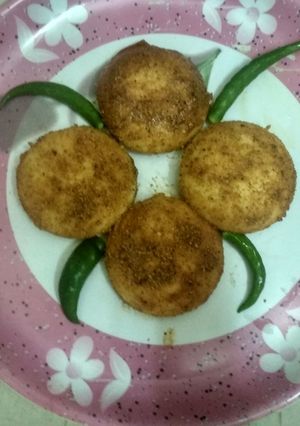 A picture of Molagapodi Idli.