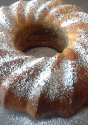Gyors túrós-kakaós kuglóf recept fotója