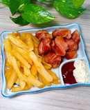 Khoai tây xúc xích chiên giòn