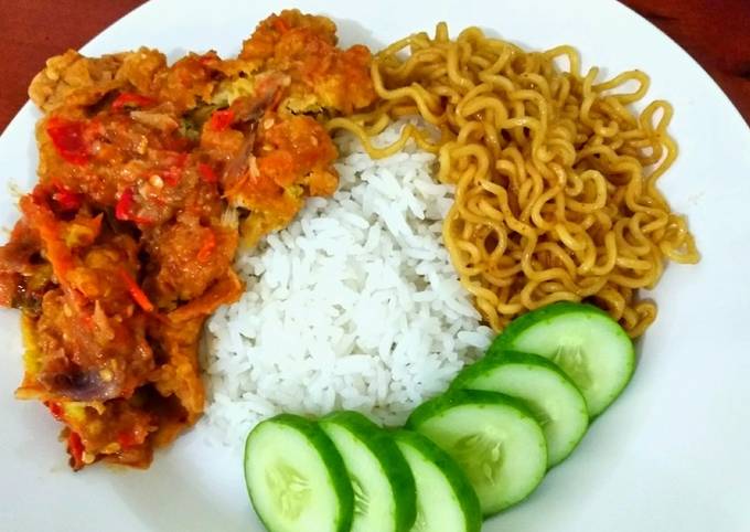 Resep Paket ayam geprek ala bensu 😋 oleh Dv_ Nat - Cookpad