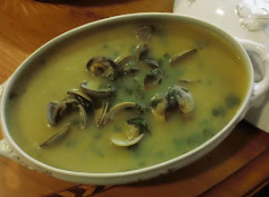 Una foto de Sopa de almejas