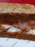 Sándwich Colitas De Camarón y Jamón De Pavo