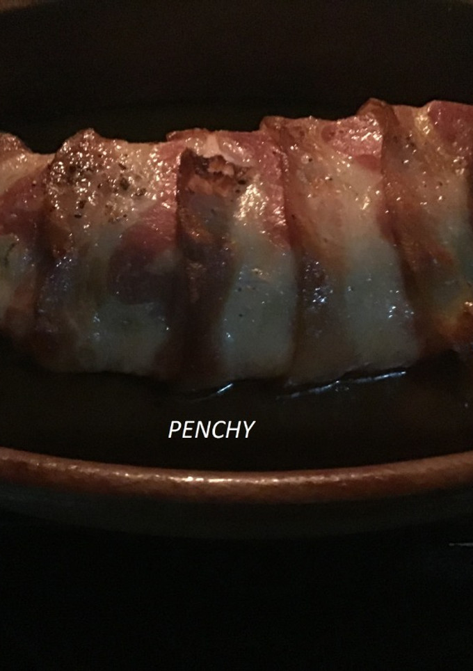 Una foto de Solomillo de pavo con mousse de pato encamisado