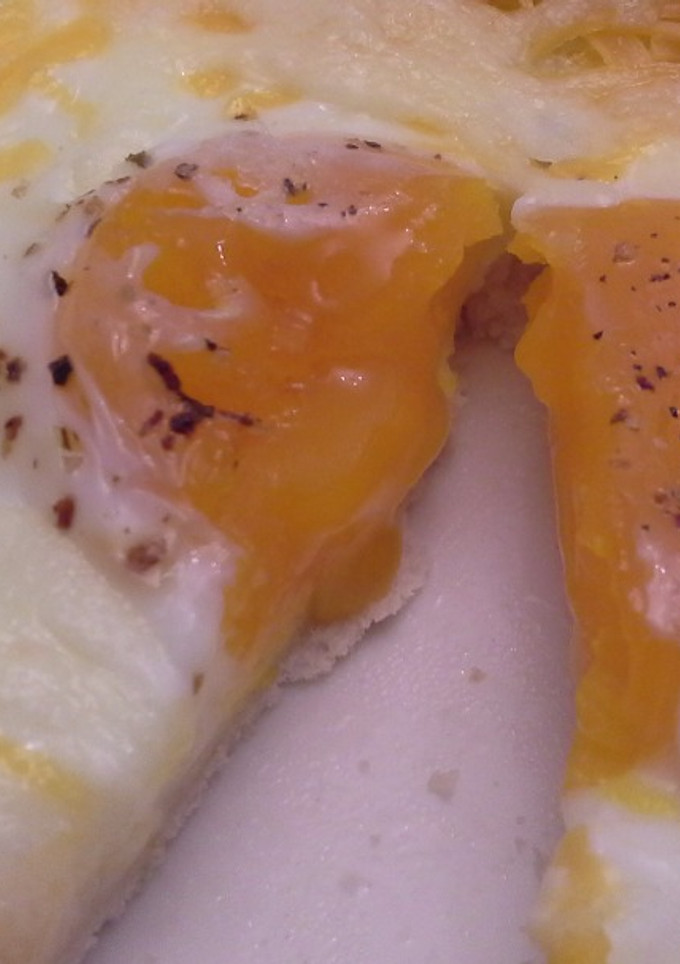 Una foto de Tostadas de huevo y queso