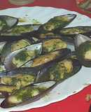 Mejillones con mojo