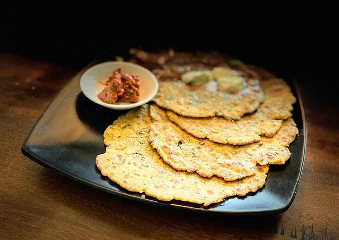 Recipe of Jamie Oliver Bajra dhapate/ Pearl millets flat bread