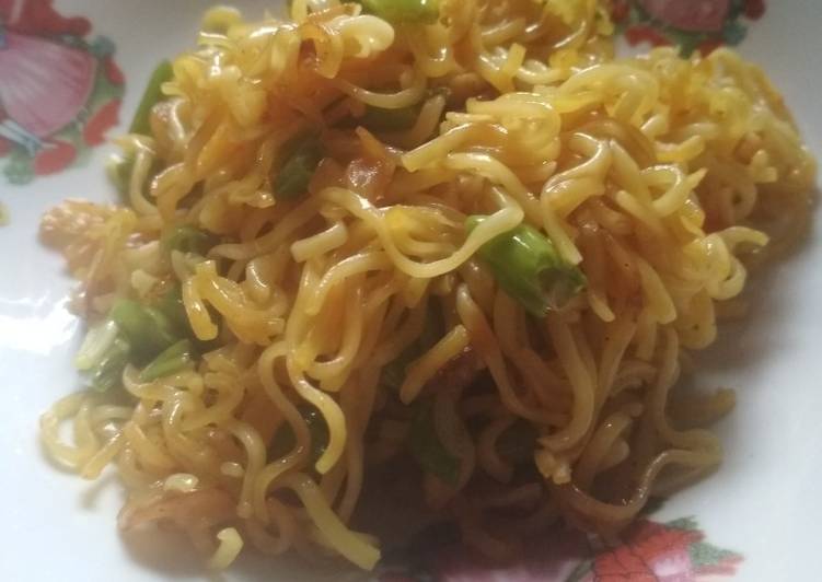 Bagaimana Membuat Mie goreng kuning Anti Gagal