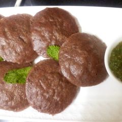 Healthy raagi idli A picture of Healthy raagi idli.