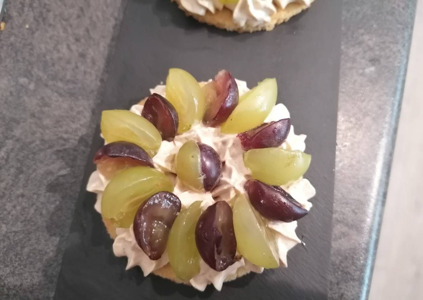 Sablé crème de thé bergamote raisin 🍇