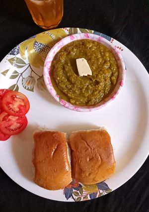 ગ્રીન પાવભાજી રેસીપી મુખ્ય ફોટો