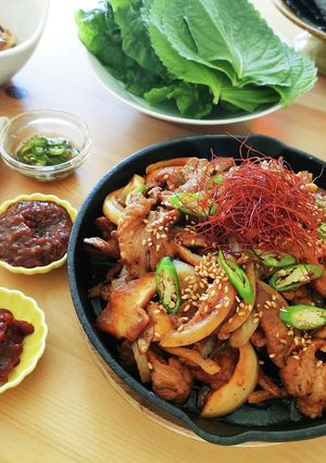 A picture of Tokachi Jingisukan Bulgogi-Style Wraps.