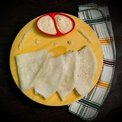 A picture of Neer dosa.