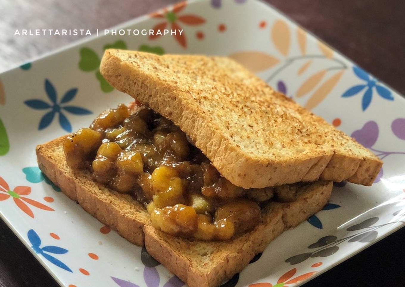 Roti bakar pisang karamel / Caramelized Banana Toast (menu GERD)