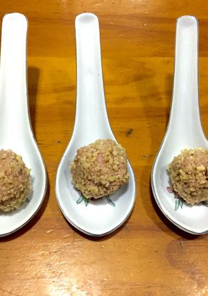 Una foto de Bombones de paté en cucharillas