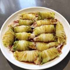 A picture of Napa Cabbage Roll.